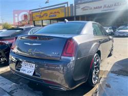 کرایسلەر 300